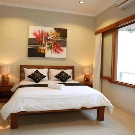 Villa Anyelir Seminyak  Bagian luar foto