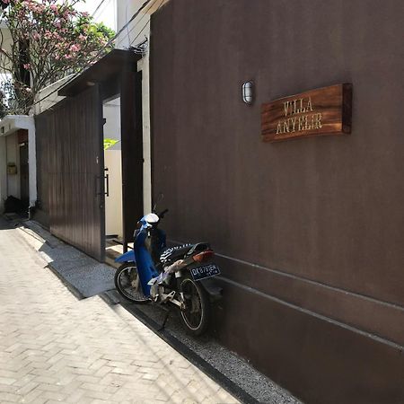 Villa Anyelir Seminyak  Bagian luar foto