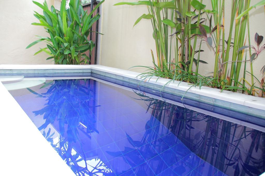 Villa Anyelir Seminyak  Ruang foto