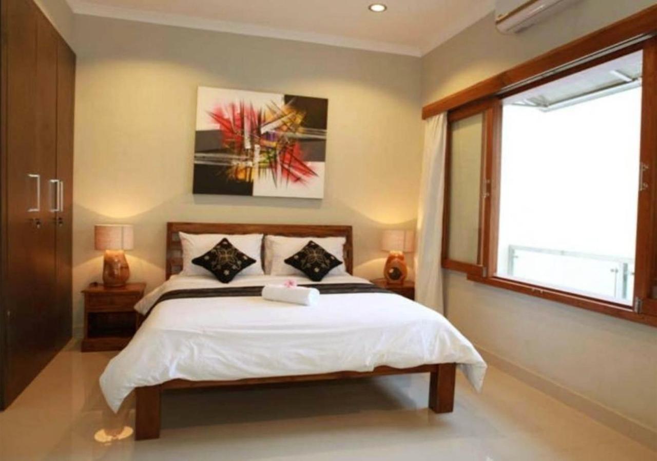 Villa Anyelir Seminyak  Bagian luar foto
