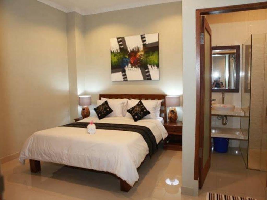 Villa Anyelir Seminyak  Bagian luar foto